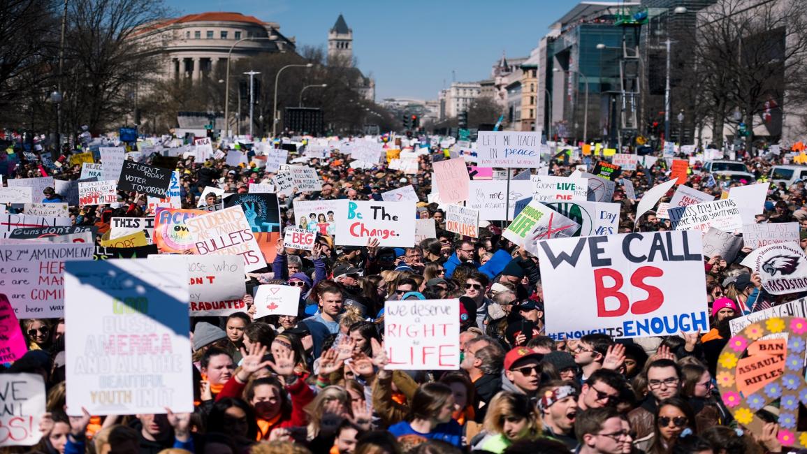 مسيرة بواشنطن ضد تكرار إطلاق النار بالمدارس (ايميلي مكجوفيم/Getty)