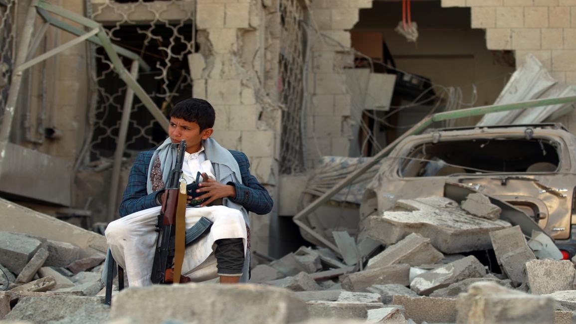 الحوثيون يجندون الأطفال في اليمن(محمد حويس/فرانس برس)
