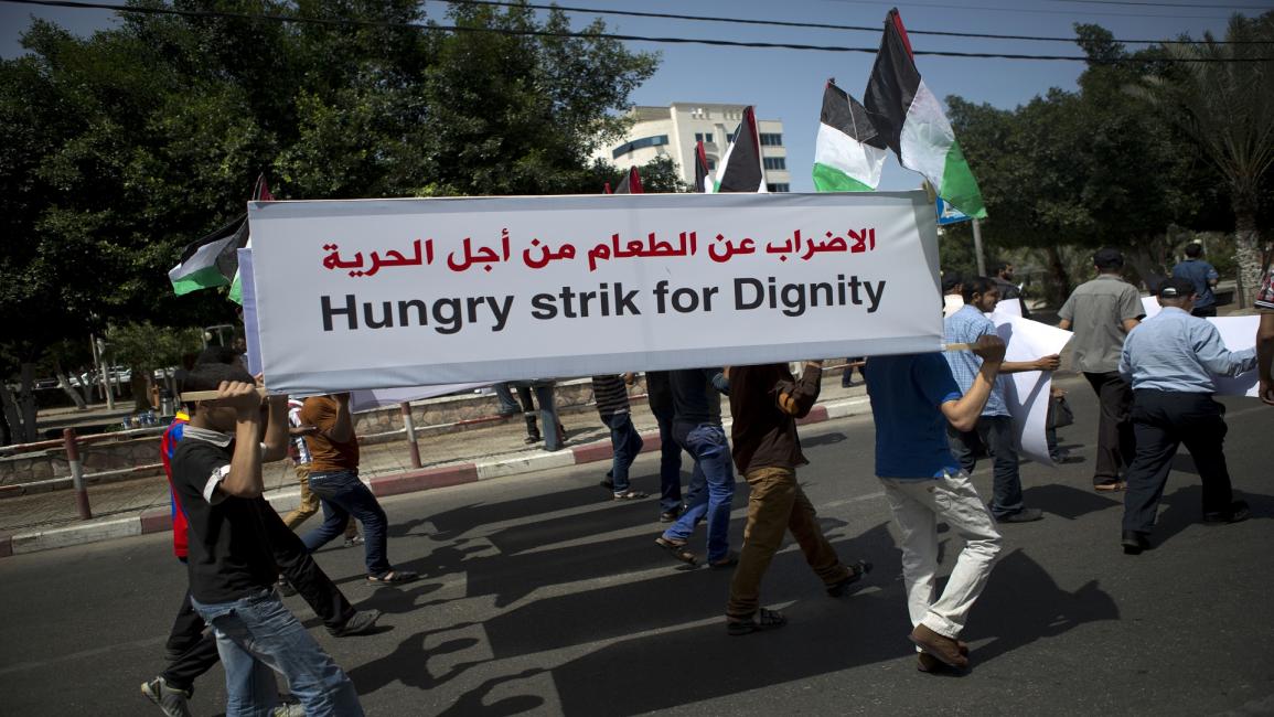 إضراب الأسرى الفلسطينيين عن الطعام(محمد عابد/فرانس برس)