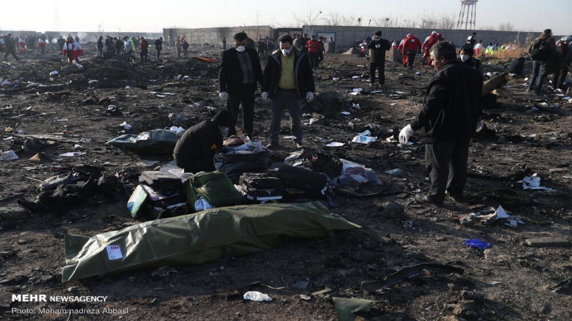 آثار تحطم الطائرة الأوكرانية في إيران (وكالة مهر للأنباء)