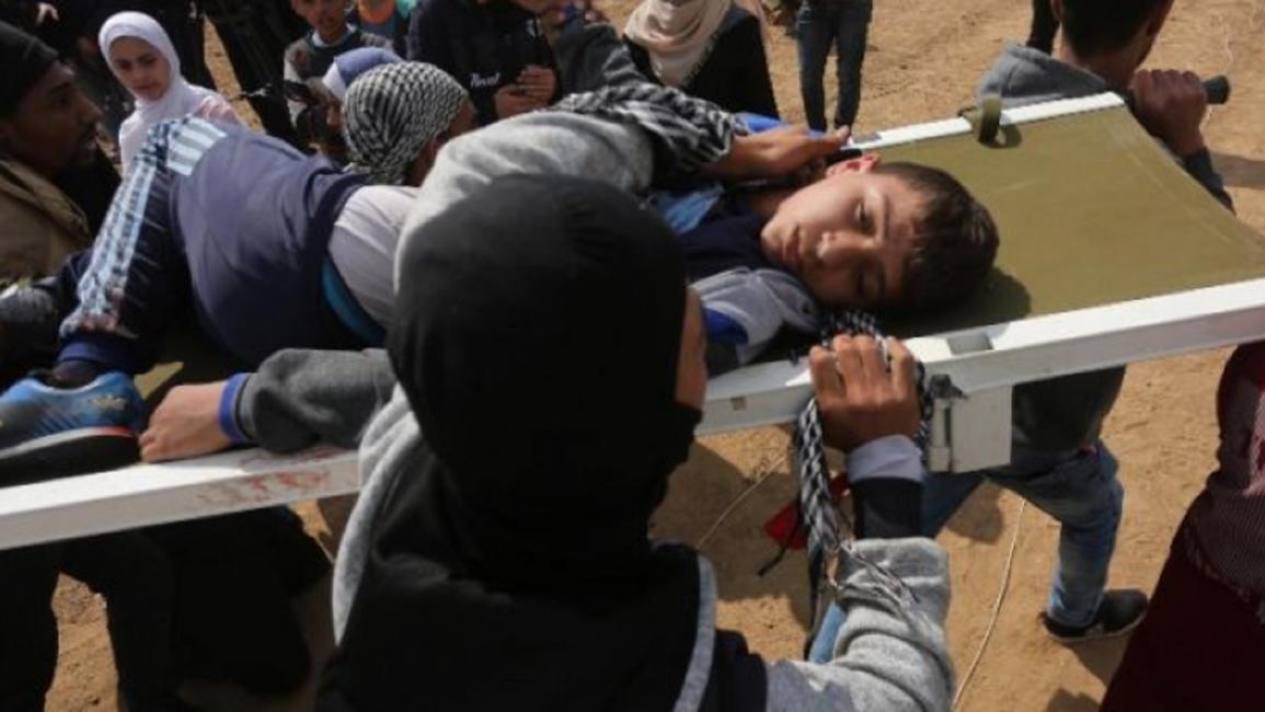 نور الصليبي شاب فلسطيني مصاب بالرصاص الإسرائيلي - مجتمع