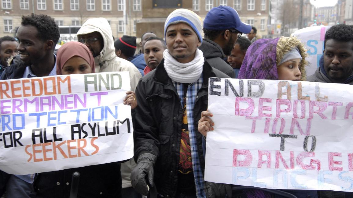 مطالبة بحقوق طالبي اللجوء في الدنمارك - مجتمع