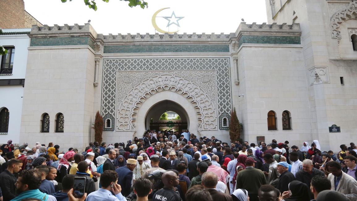 قيود على مسلمي فرنسا بحجة مكافحة التطرف(زكريا عبدالكافي/فرانس برس)