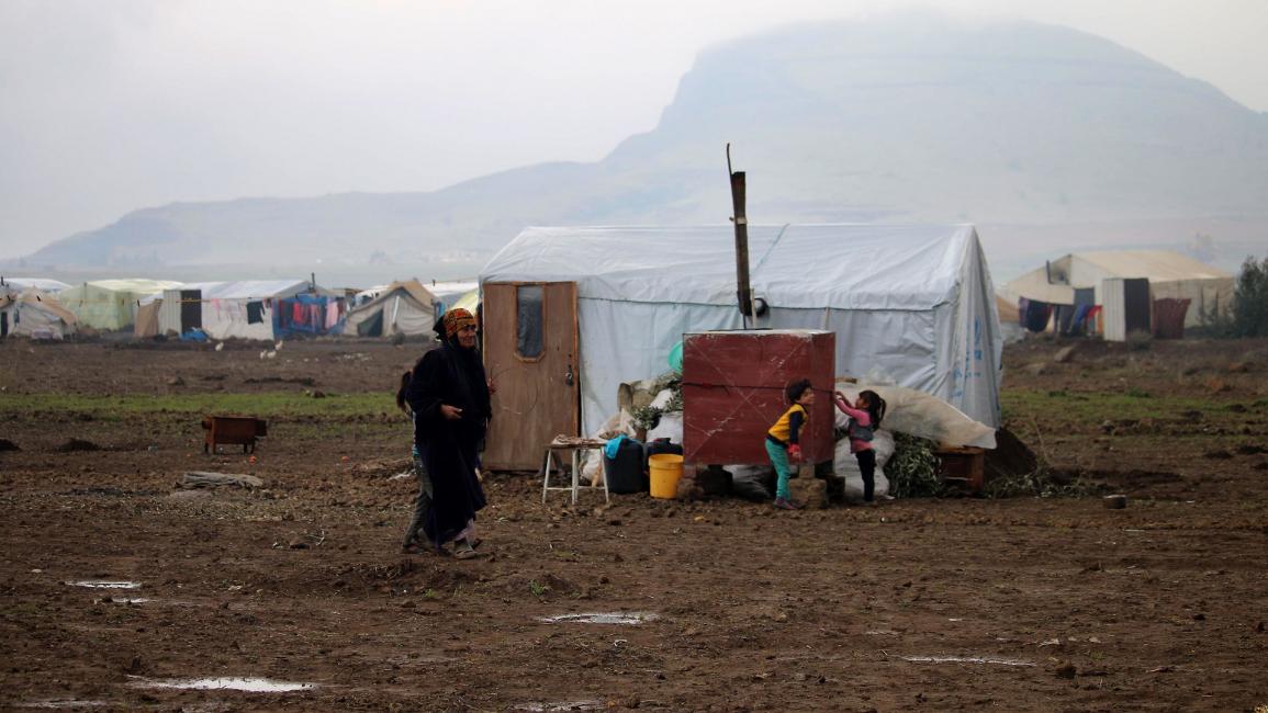 مخيم نازحين في القنيطرة في سورية - مجتمع