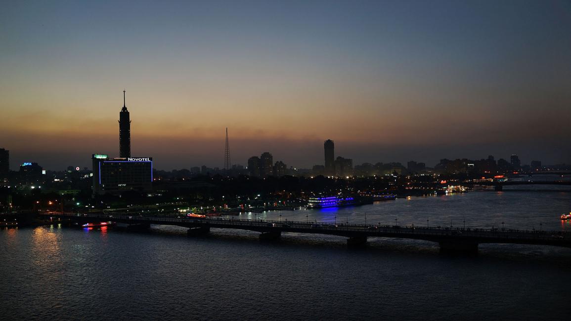 ليل في القاهرة 