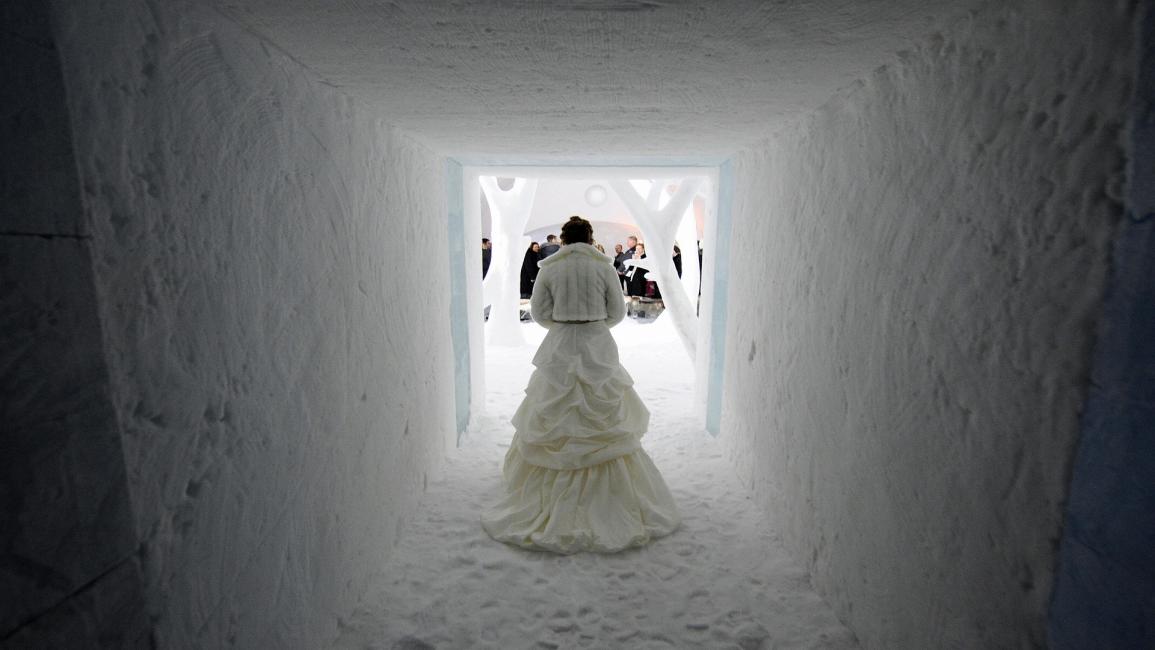 عروس وحفل زفاف في الجيلد - السويد - مجتمع
