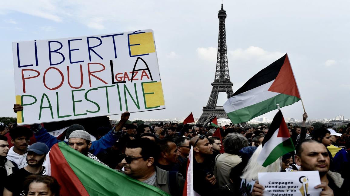 تكررت التظاهرات في باريس ضد إسرائيل (فيليب لوبيز/فرانس برس)