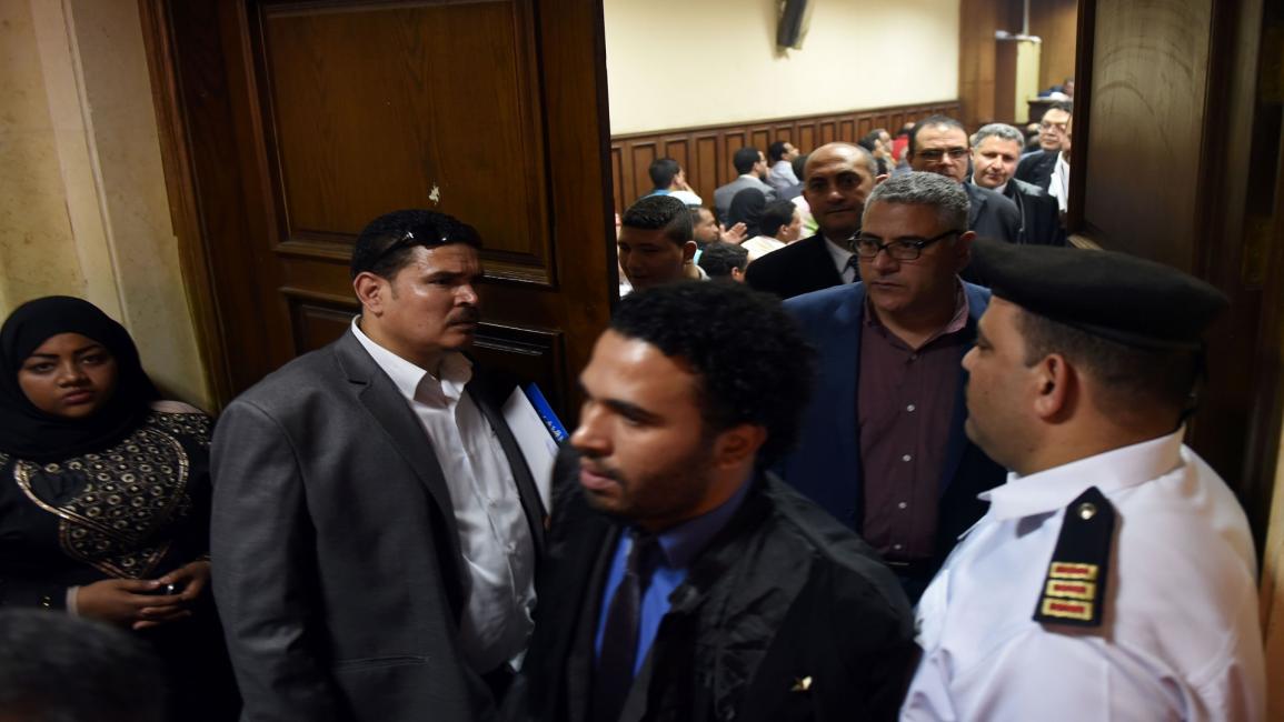 مصر تمنع سفر وتتحفظ على أموال حقوقيون(محمد الشاهد/فرانس برس)