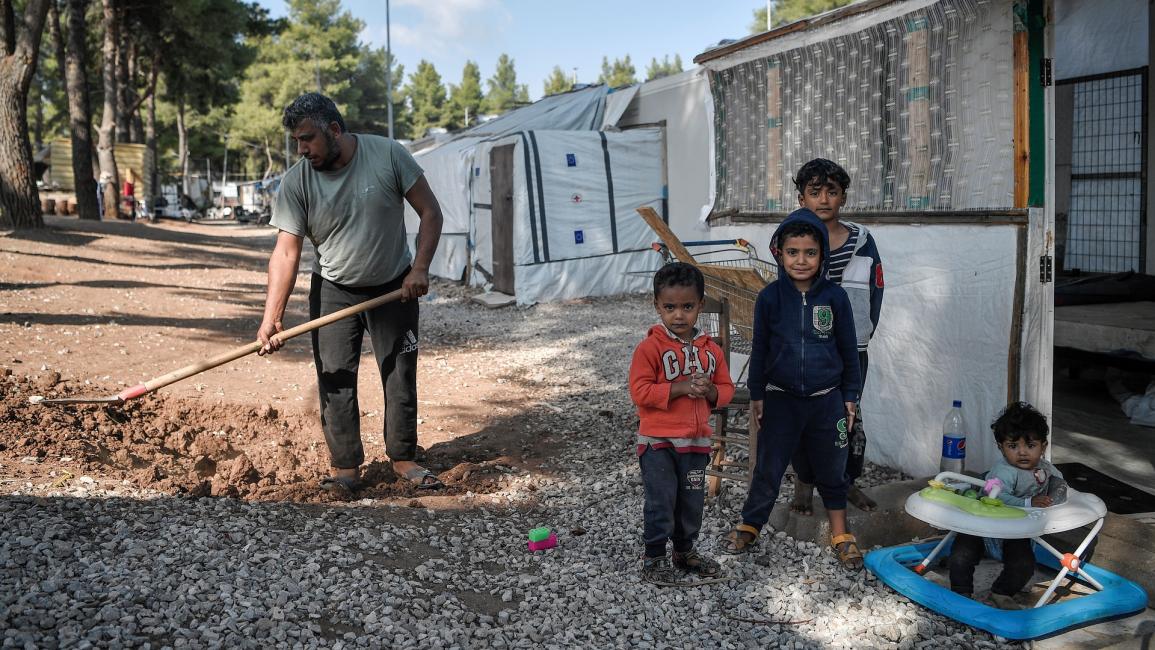 مهاجرون في اليونان 3 - مجتمع