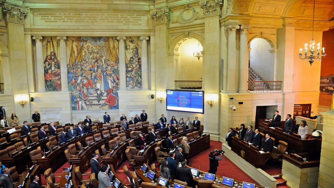 كولومبيا/الكونغرس يصادق على اتفاق سلام فارك/سياسة/غوليرمو ليغاريا/فرانس برس