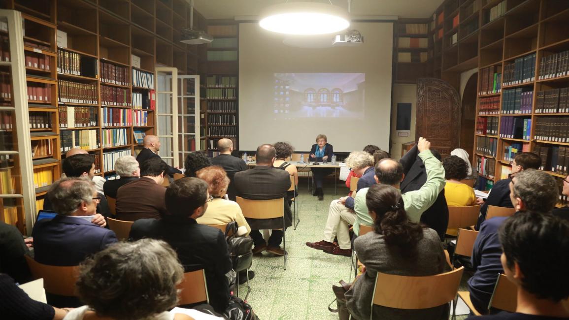 مؤتمر إعادة بناء الأحياء وعلاقات الجيرة بعد الحرب(حسين بيضون)