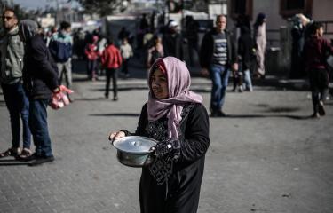جوع غزة (عبد زقوت/الأناضول)