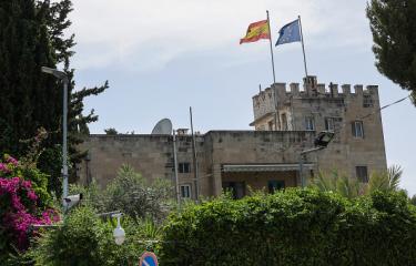 مبنى القنصلية الإسبانية في القدس المحتلة، 22 مايو 2024 (أحمد غرابلي/فرانس برس)