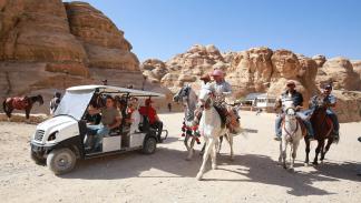 تزايد عدد السياح في الأردن (خليل مزرعاوي/ فرانس برس)