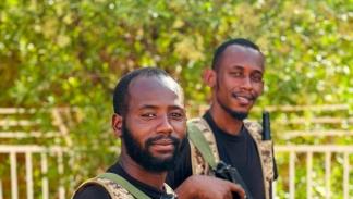 عنصران من الكتيبة (صفحة قائد الكتيبة المصباح أبو زيد طلحة إبراهيم على فيسبوك)