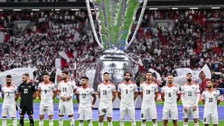 منتخب فلسطين قبل مواجهة قطر على ملعب البيت يوم 29 يناير/كانون الثان 2023 (Getty) 