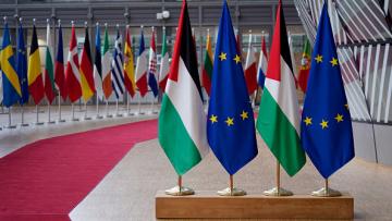 علم فلسطين في مقر الاتحاد الأوروبي في بروكسل، 26 مايو 2024 فرانس برس