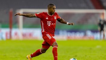 MUNICH, GERMANY - OCTOBER 15: (BILD ZEITUNG OUT) Douglas Costa of Bayern Muenchen controls the ball during the DFB Cup first round match between 1. FC Dueren and FC Bayern Muenchen at Allianz Arena on October 15, 2020 in Munich, Germany. (Photo by Roland Krivec/DeFodi Images via Getty Images)	