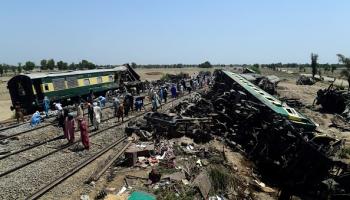 تصادم قطاران في باكستان  (فرانس برس)