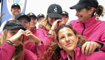 6 نساء يدعمن مرضى السرطان بالرياضة  (فرانس برس)