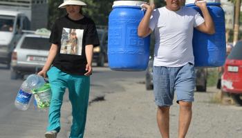 أزمة مياه في بشكيك، قرغيزستان (فرانس برس)