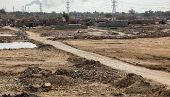 منطقة فقيرة على أطراف مدينة الناصرية في العراق (أسعد نيازي/فرانس برس)