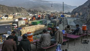  معبر طورخم الحدودي بين باكستان وأفغانستان (فرانس برس)