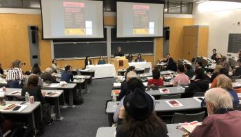 منصة زوم تلغي محاضرة أستاذة القانون في جامعة كولومبيا كاثرين فرانك حول فلسطين (تويتر)