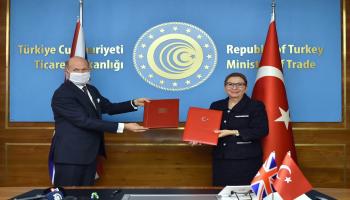 مراسم توقيع اتفاقية التجارة الحرة بين تركيا وبريطانيا/ الأناضول