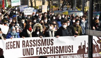 تظاهرة نمساوية مضادة في مواجهة العنصرية (آشكين كياغان/ الأناضول)
