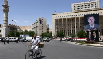 مصرف سورية المركزي الليرة السورية (لؤي بشارة/فرانس برس)
