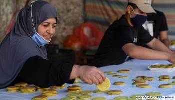 مريم صالحة صانعة القطايف في مخيم دير البلح في غزة 2 (محمد الحجار)