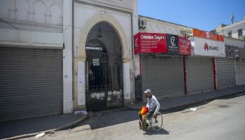 حجر صحي في تونس قبيل عيد الفطر (ياسين غيدي/ Getty)