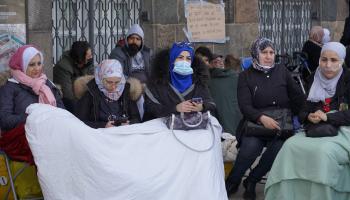 سوريون في كوبنهاغن ضد الترحيل من الدنمارك (داوود شولاك/ الأناضول)