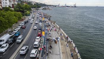 حركة  مرور كثيفة بشوارع إسطنبول 