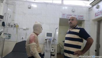 أهالي جرحى انفجار عكار بمستشفى السلام في طرابلس (صلاح الأيوبي)
