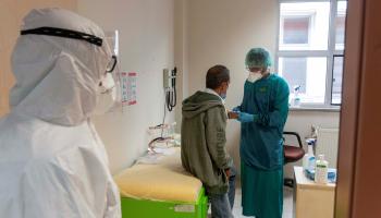 مريض في مستشفى في تركيا (تونهان تورهان/ Getty)