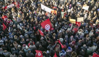 تظاهرات مضادة في تونس