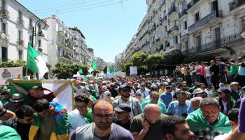 الكثير من الأحزاب السياسية الجزائرية لا حضور شعبي لها (العربي الجديد)