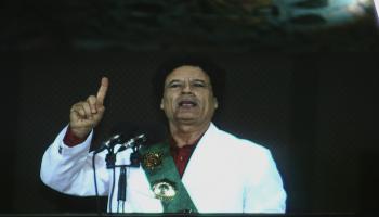 معمر القذافي في الذكرى الخامسة والعشرين لثورة الفاتح في 1/ 9/ 1994 (Getty)