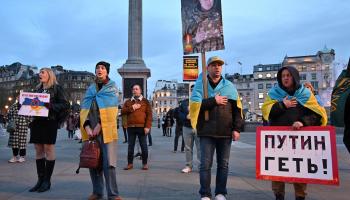 تظاهرة في لندن ضد الحرب الروسية في أوكرانيا (getty)
