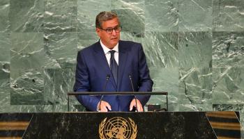 أخنوش يلقي كلمته أمام الدورة 77 للجمعية العامة للأمم المتحدة بنيويورك، 20 سبتمبر (أنجيلا وايس/ فرانس برس)