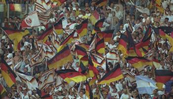 من احتفالات ألمانيا بكأس العالم 1990 (Getty)