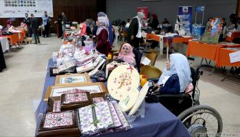 معرض للمشغولات اليدوية في غزة (العربي الجديد)