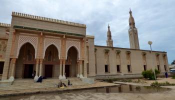 (المسجد الكبير في نواكشوط)