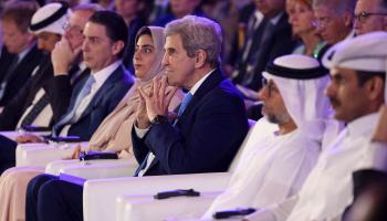 جون كيري في منتدى الطاقة العالمي للمجلس الأطلسي في أبو ظبي (كريم صاحب/ فرانس برس)