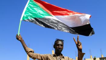  الفساد أبرز أسباب تواصل احتجاجات السودان (فرانس برس)