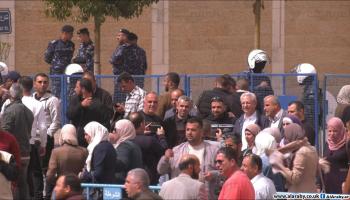اعتصام المعلمين الفلسطينيين أمام مجلس الوزراء (العربي الجديد)