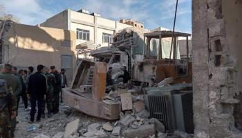 انفجار في حي الحميدية بدير الزور (تويتر)