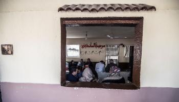 أهالي وزيارة سجناء في مصر في حملة إعلانية رسمية (خالد دسوقي/ فرانس برس)